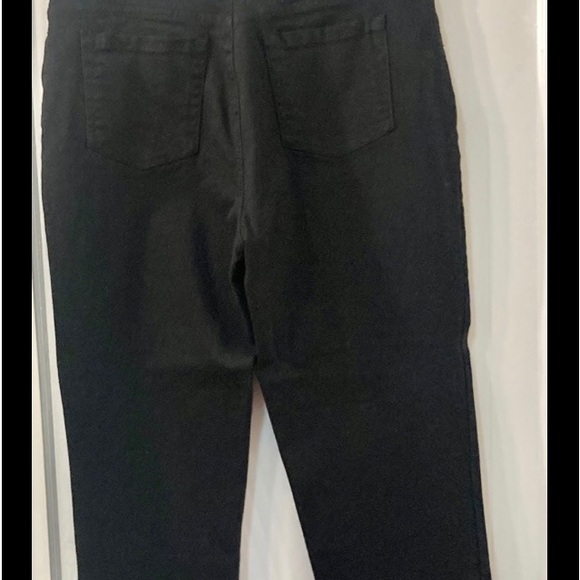 Gloria Vanderbilt jeans - Picture 1 of 5